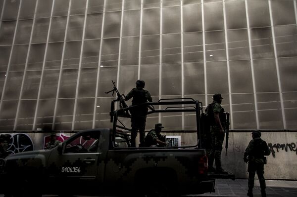 Operativo militar durante la visita de Mike Pompeo y de la delegación de EEUU a  México - Sputnik Mundo