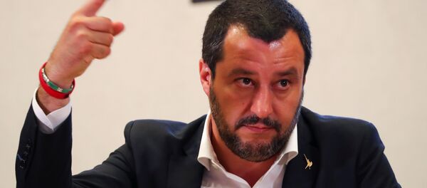 Matteo Salvini, el ministro de Interior de Italia Matteo Salvini, el ministro de Interior de Italia - Sputnik Mundo