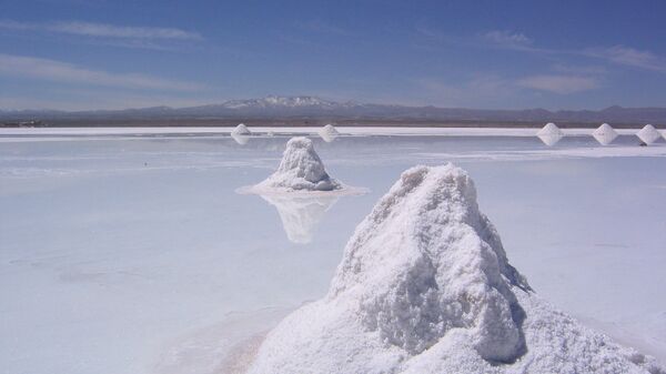 Salar de Uyuni en Bolivia - Sputnik Mundo