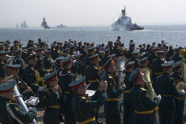 Ensayo del desfile por el Día de la Armada de Rusia, en fotos - Sputnik Mundo