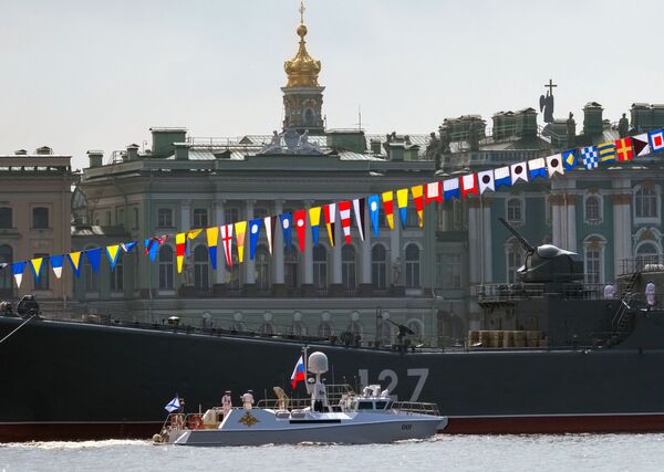 Ensayo del desfile por el Día de la Armada de Rusia, en fotos - Sputnik Mundo