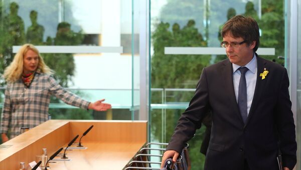 Carles Puigdemon, expresidente catalán - Sputnik Mundo