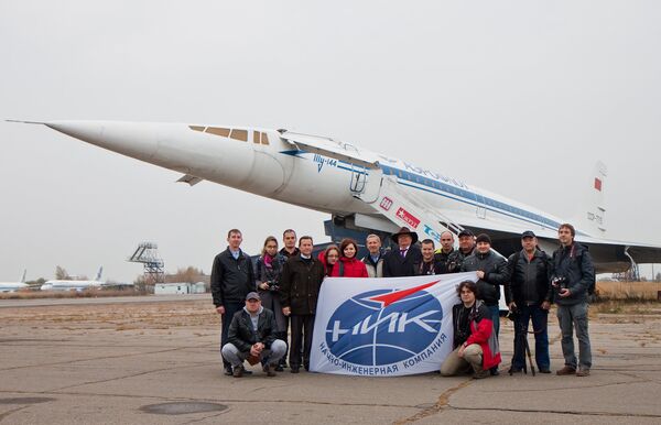 El equipo de entusiastas que dió una segunda vida a la nave supersónica - Sputnik Mundo