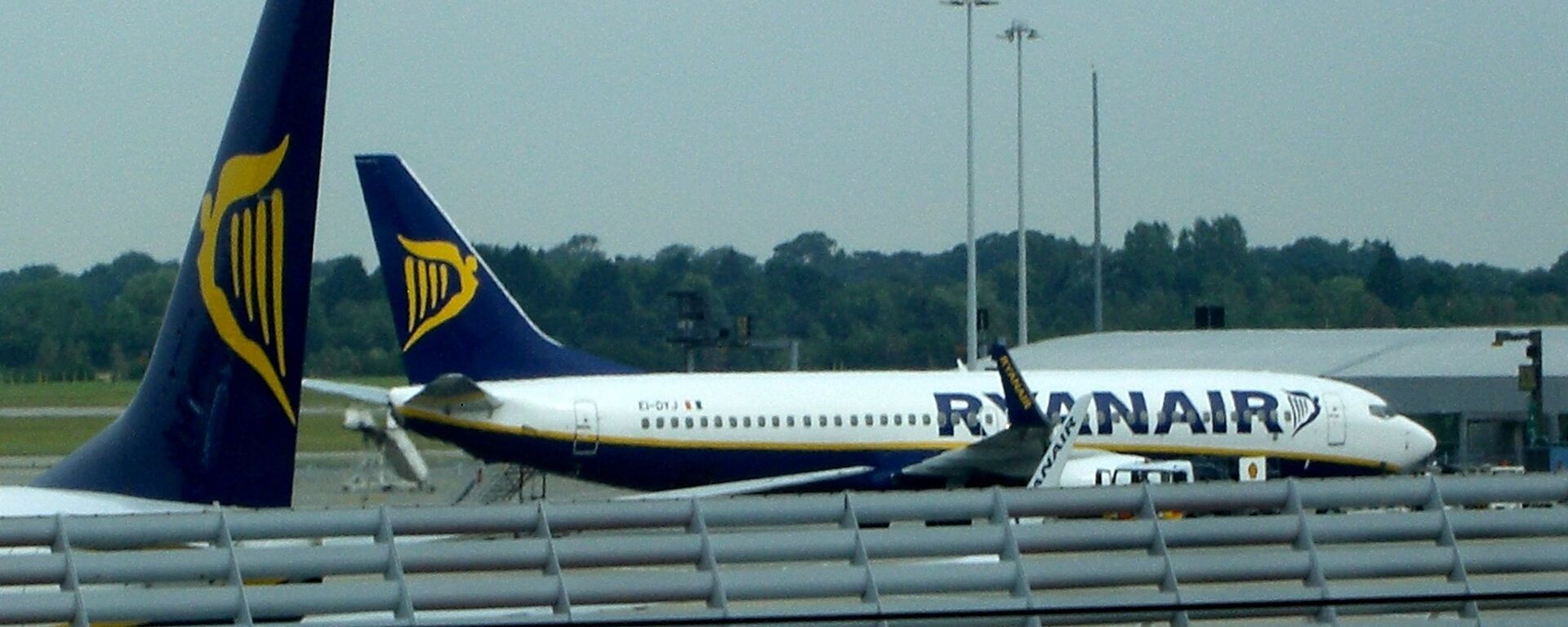 Un avión de Ryanair - Sputnik Mundo, 1920, 22.11.2024