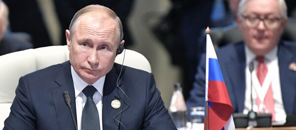 Vladímir Putin, el presidente de Rusia en la cumbre de los BRICS, Sudáfrica - Sputnik Mundo