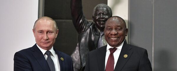 Los presidentes de Rusia y Sudáfrica, Vladímir Putin y Cyril Ramaphosa - Sputnik Mundo