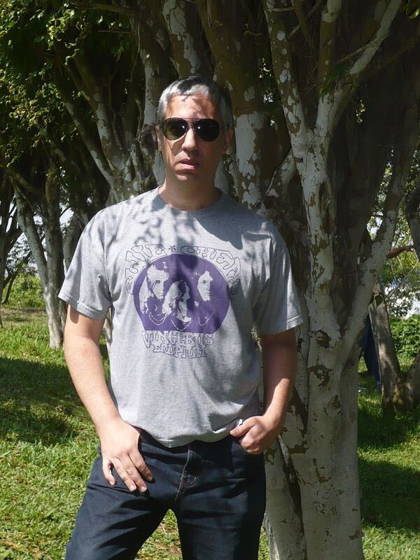 El escritor peruano Carlos Torres Rotondo - Sputnik Mundo