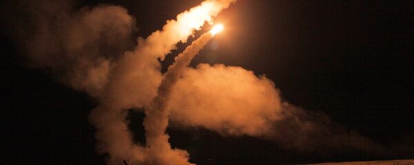 S-400 lanza misiles (archivo) - Sputnik Mundo