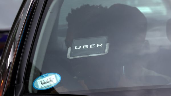 Un vehículo de Uber Un vehículo de Uber - Sputnik Mundo