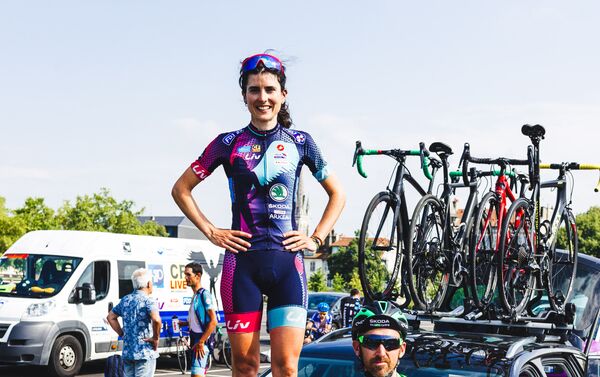 Ciclistas del proyecto 'Donnons des elles au vélo' en su vuelta a Francia - Sputnik Mundo