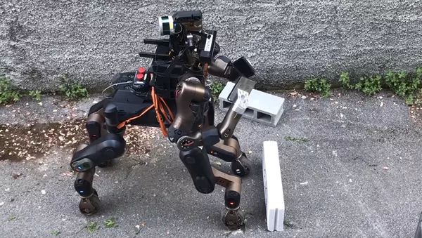 El robot Centauro - Sputnik Mundo