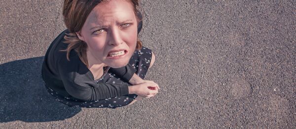 Una mujer enfadada - Sputnik Mundo