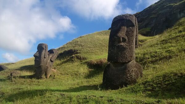 Las estatuas de la Isla de Pascua - Sputnik Mundo