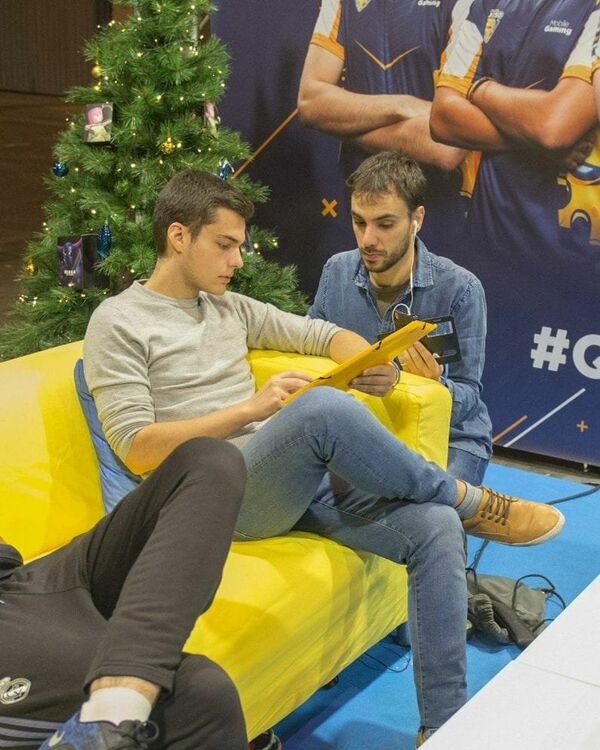 Coach para gamers - Sputnik Mundo