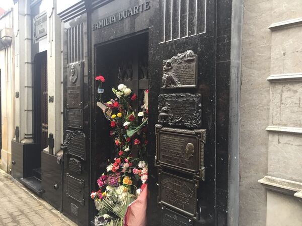 Cementerio de Recoleta, donde yace el cuerpo de María Eva Duarte de Perón. Buenos Aires, Argentina - Sputnik Mundo