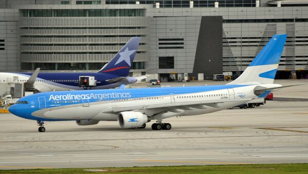 Un avión de Aerolíneas Argentinas - Sputnik Mundo