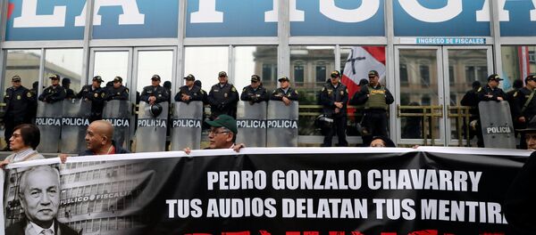 Protestas en  Lima contra corrupción - Sputnik Mundo