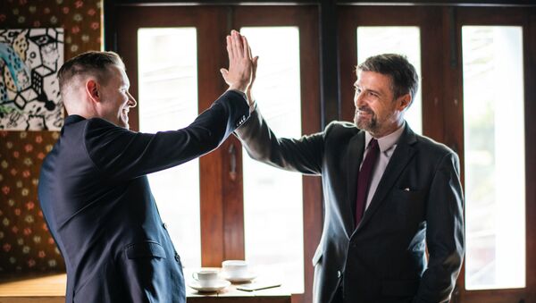 Negociaciones, imagen referencial - Sputnik Mundo