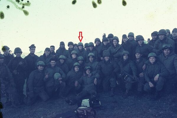 Alejandro Gorzelany y sus colegas en la Guerra de Malvinas - Sputnik Mundo