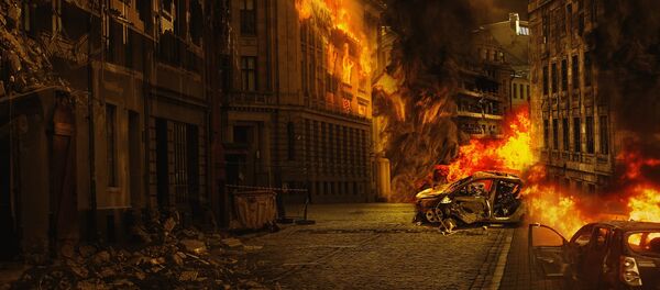 Una ciudad en llamas (imagen referencial) Una ciudad en llamas (imagen referencial) - Sputnik Mundo