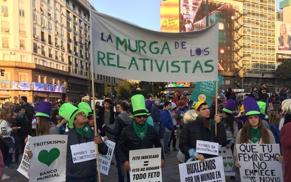 Manifestantes anti abortistas en Buenos Aires, Argentina - Sputnik Mundo