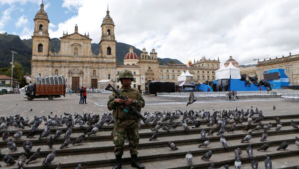 Preparación para la ceremonia de investidura de Iván Duque - Sputnik Mundo