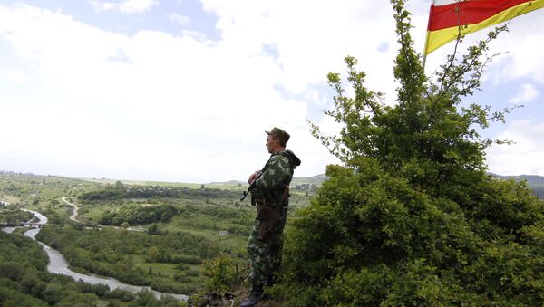 La frontera entre Georgia y Osetia del Sur (archivo) - Sputnik Mundo