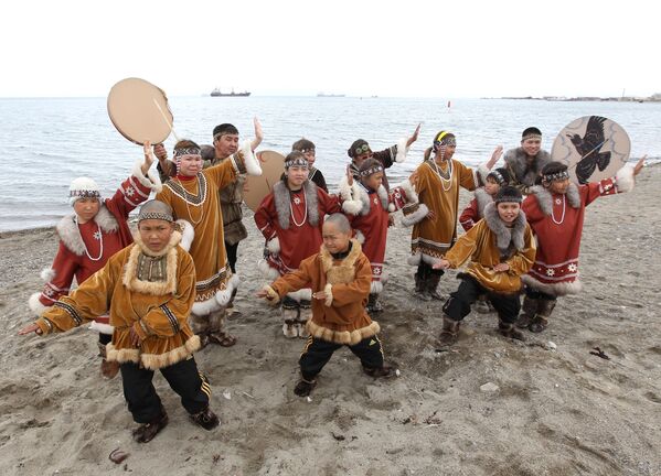 La vida poco conocida de los pueblos indígenas de Rusia - Sputnik Mundo