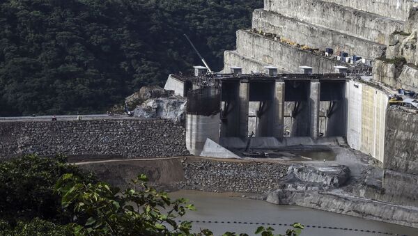 La represa Hidroituango en Colombia - Sputnik Mundo