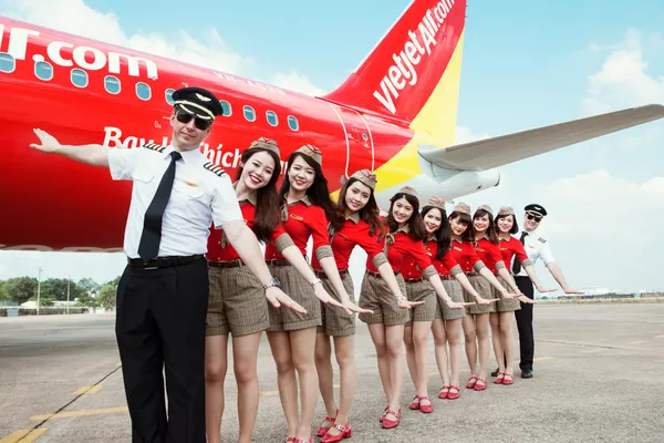 Una aerolínea vietnamita decide reclutar a sus auxiliares de vuelo en Rusia Una aerolínea vietnamita decide reclutar a sus auxiliares de vuelo en Rusia - Sputnik Mundo
