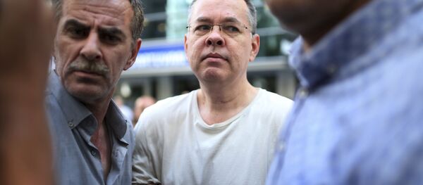 Andrew Brunson, pastor estadounidense arrestado en Turquía Andrew Brunson, pastor estadounidense arrestado en Turquía - Sputnik Mundo