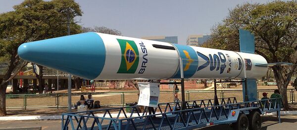 Un cohete espacial brasileño - Sputnik Mundo