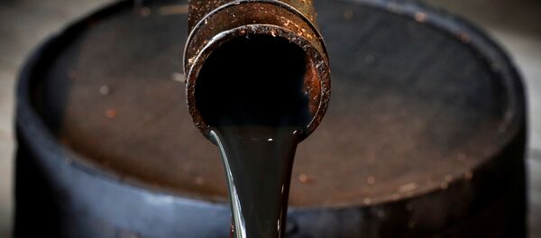 Petróleo (imagen referencial) - Sputnik Mundo