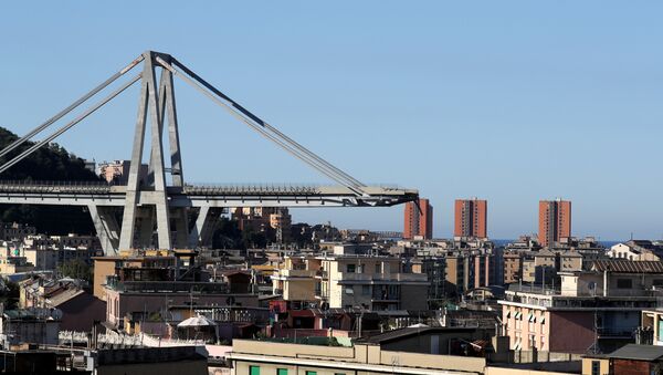 El colapso de un puente en Génova El colapso de un puente en Génova - Sputnik Mundo