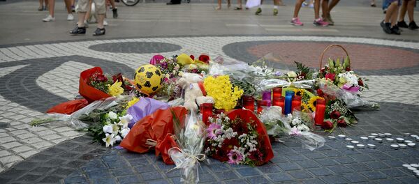Homenaje a las víctimas de los atentado en Barcelona y Cambrils, España Homenaje a las víctimas de los atentado en Barcelona y Cambrils, España - Sputnik Mundo