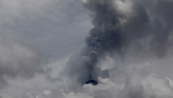 El volcán de Fuego en Guatemala - Sputnik Mundo