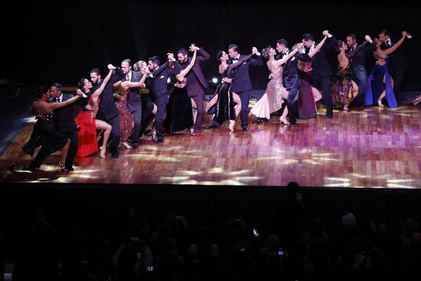 Una pareja rusa gana el Mundial de Tango en Argentina - Sputnik Mundo