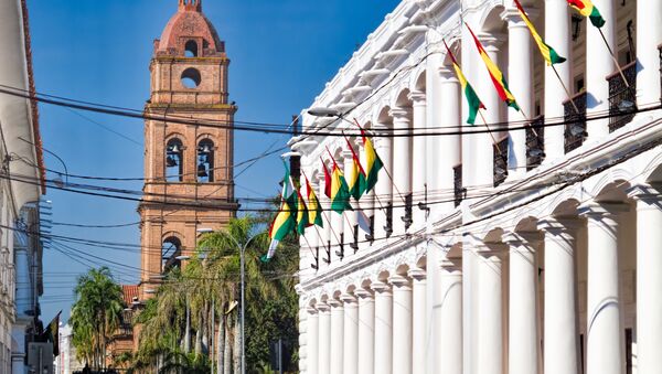 Banderas de Bolívia en Santa Cruz de la Sierra - Sputnik Mundo