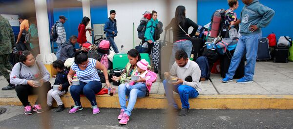 Los migrantes venezolanos en Perú Los migrantes venezolanos en Perú - Sputnik Mundo