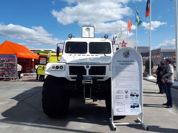 El Trekol-39294 es un vehículo todoterreno y anfibio 6×6 ensamblado especialmente con piezas capaces de operar a temperaturas de –45 a +45 °C - Sputnik Mundo