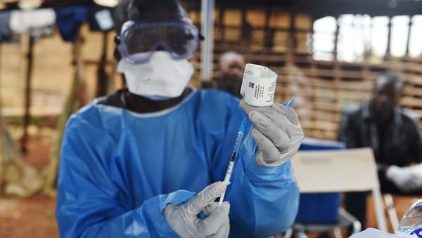 La vacuna contra ébola La vacuna contra ébola - Sputnik Mundo