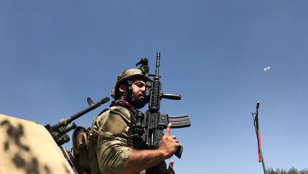 Un militar afgano - Sputnik Mundo