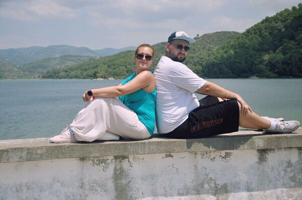 Zhaklín y Seva Zhaklín y Seva - Sputnik Mundo