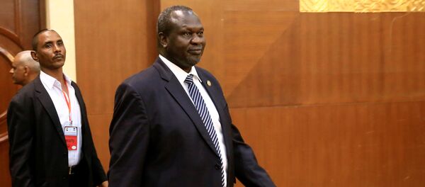 Riek Machar, líder rebelde de Sudán del Sur Riek Machar, líder rebelde de Sudán del Sur - Sputnik Mundo
