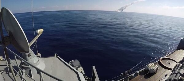 Submarinos de la Flota del Mar Negro lanzan disparos desde el mar Mediterráneo contra terroristas en territorio sirio (archivo) - Sputnik Mundo