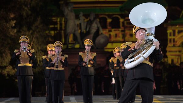 Así culminó el Festival Internacional de Música Militar Torre Spásskaya - Sputnik Mundo