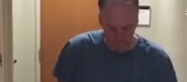 Una persona que sufre del mal de Parkinson Una persona que sufre del mal de Parkinson - Sputnik Mundo