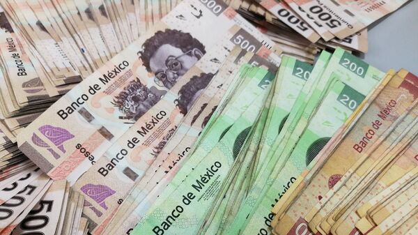 Pesos mexicanos - Sputnik Mundo