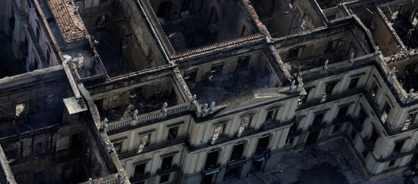 Museo Nacional de Río Janeiro tras incendio - Sputnik Mundo