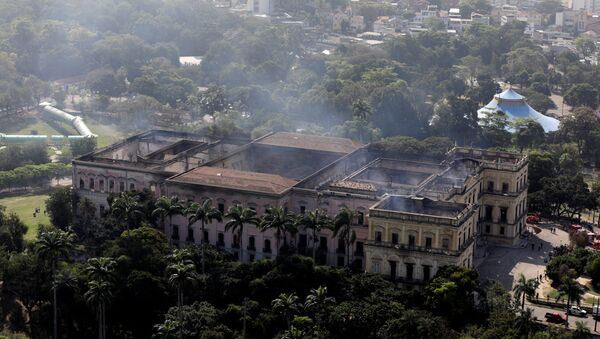 El Museo Nacional tras el incendio - Sputnik Mundo